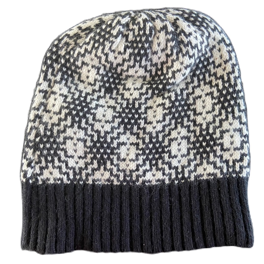 WHITE + WARREN BEANIE